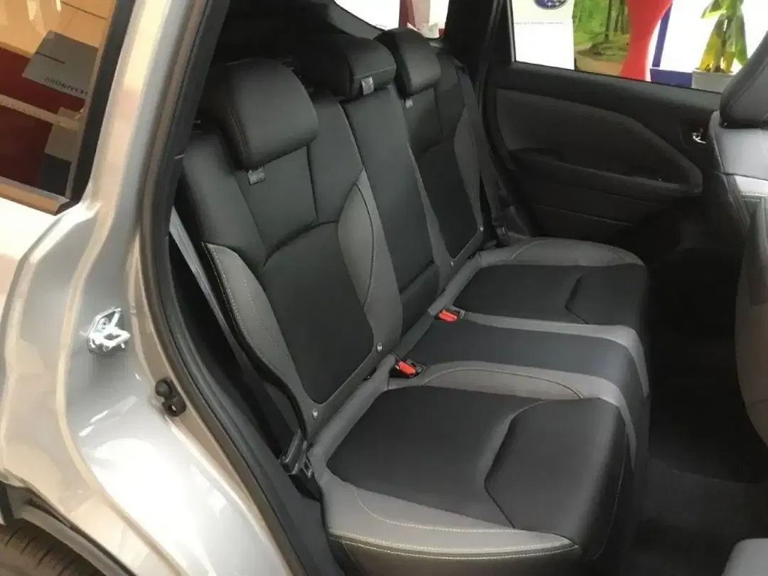 Subaru Forester 2.0 Edition Exclusive - Thumbnail 6