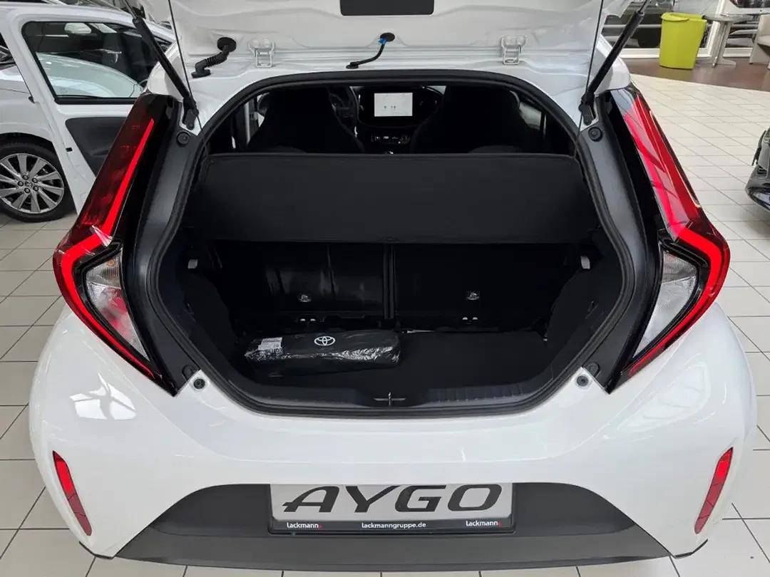 Toyota Aygo X - foto 12