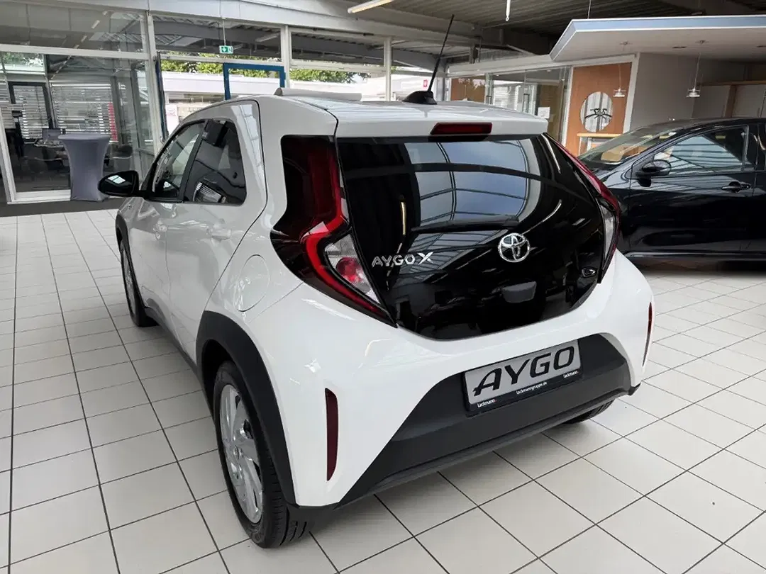 Toyota Aygo X - Thumbnail 4