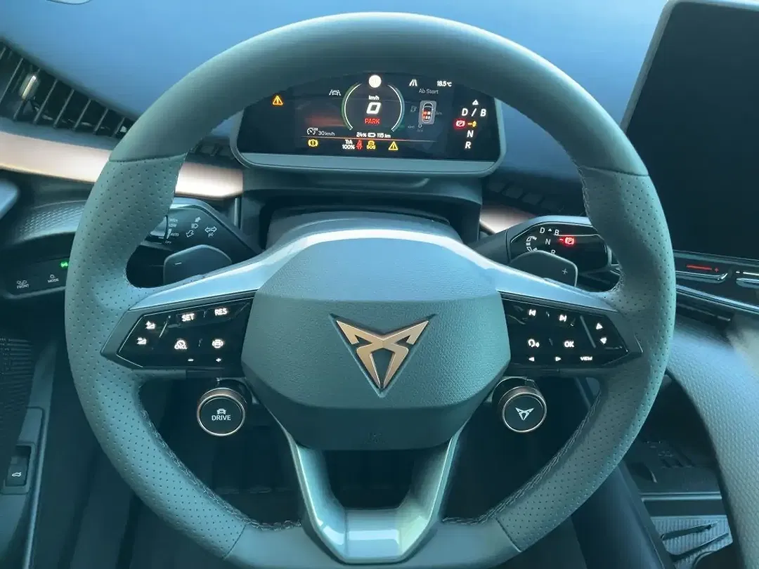 CUPRA Tavascan VZ - Thumbnail 10