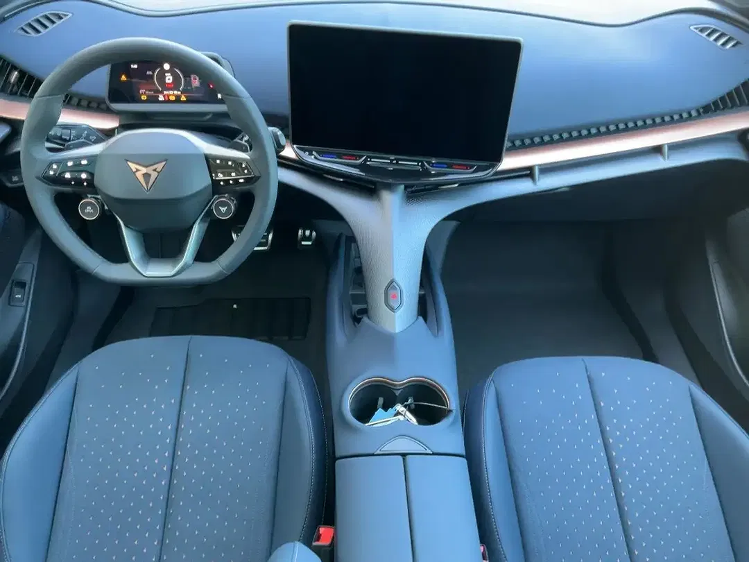 CUPRA Tavascan VZ - Thumbnail 9