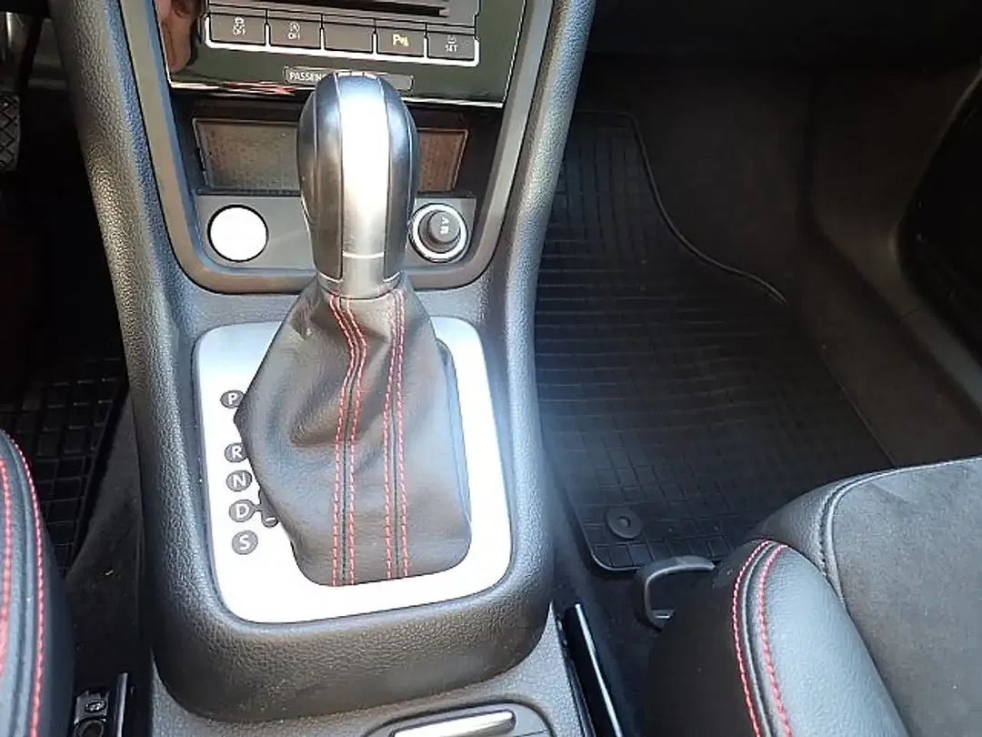 SEAT Alhambra DSG 4x4 FR - Thumbnail 10