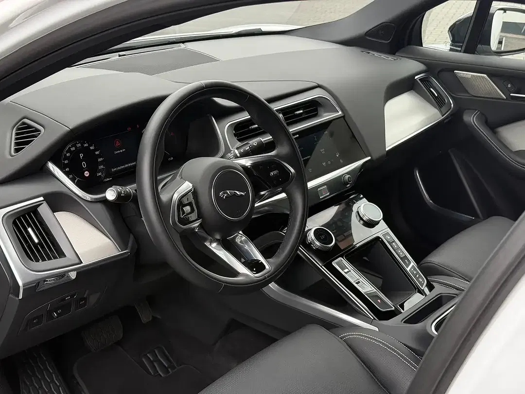 Jaguar I-Pace 4x4 HSE Premium Black - Thumbnail 9
