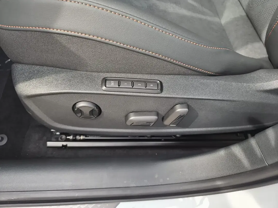 CUPRA Leon 1.5 VZ Sportstourer Edition - Thumbnail 12