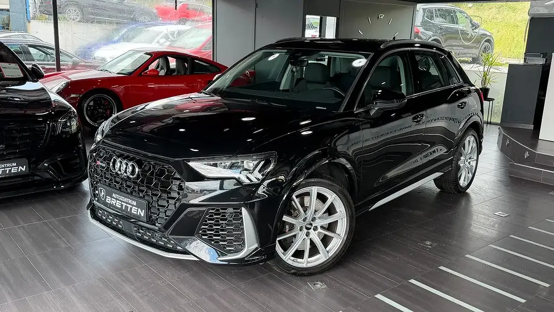 Audi RS Q3 2.5 TFSI quattro Matrix LED - Thumbnail 8