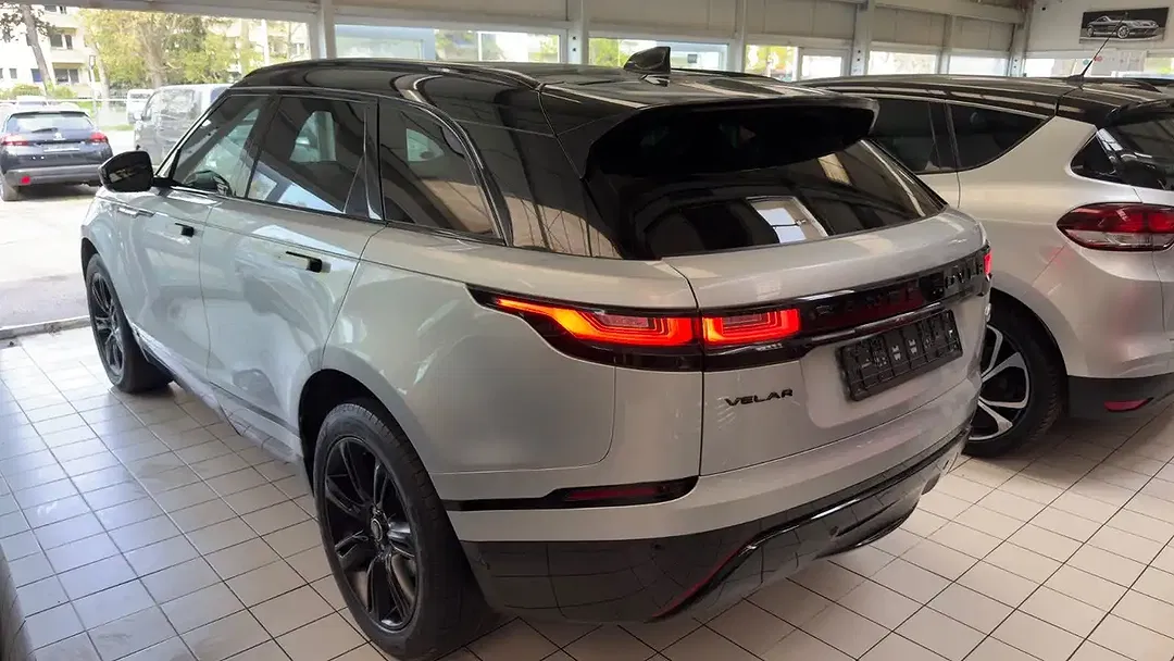 Land Rover Range Rover Velar R-Dynamic S - Thumbnail 10