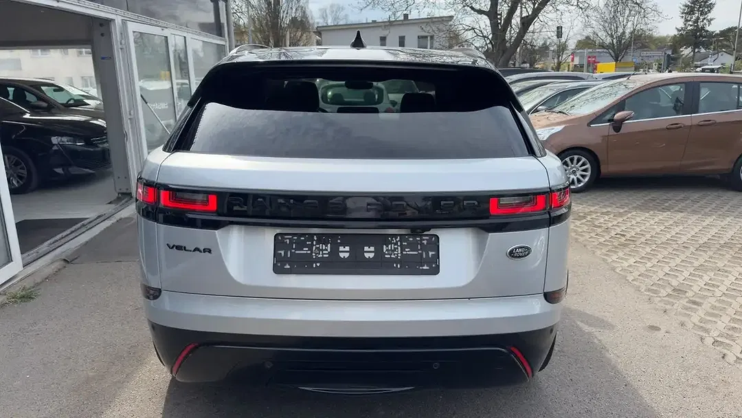 Land Rover Range Rover Velar R-Dynamic S - Thumbnail 5