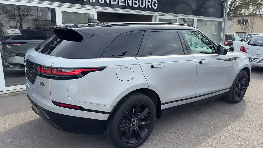 Land Rover Range Rover Velar R-Dynamic S - Thumbnail 6