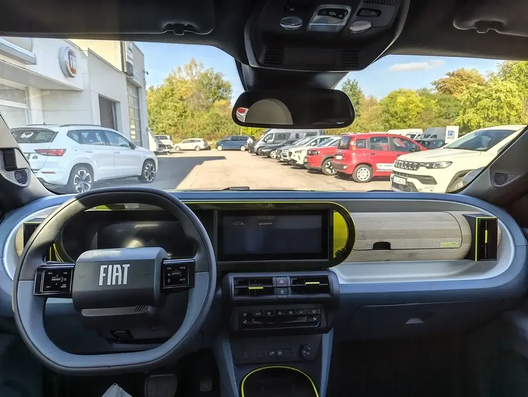 Fiat Grande Panda 1.2 Hybrid AUT La Prima - Thumbnail 9