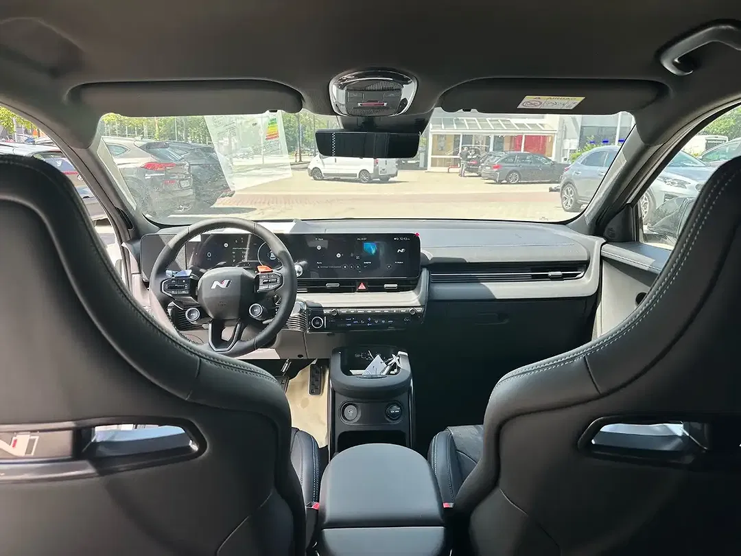 Hyundai IONIQ 5 N - Thumbnail 10