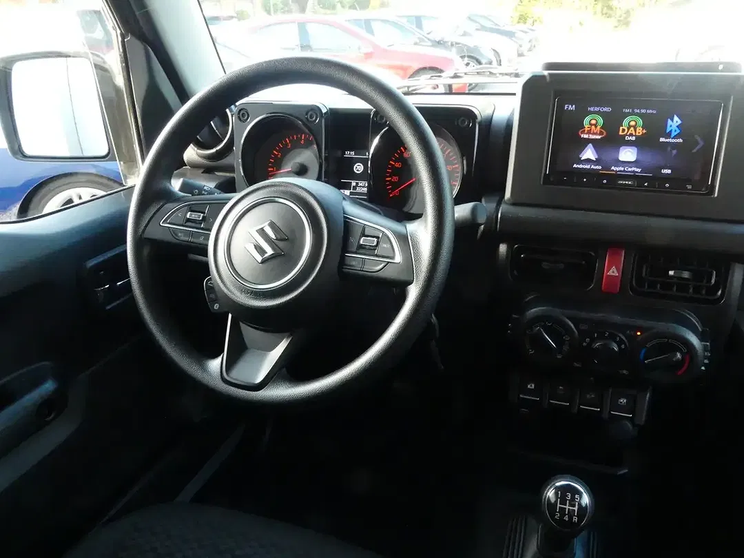 Suzuki Jimny AllGrip Comfort - Thumbnail 11