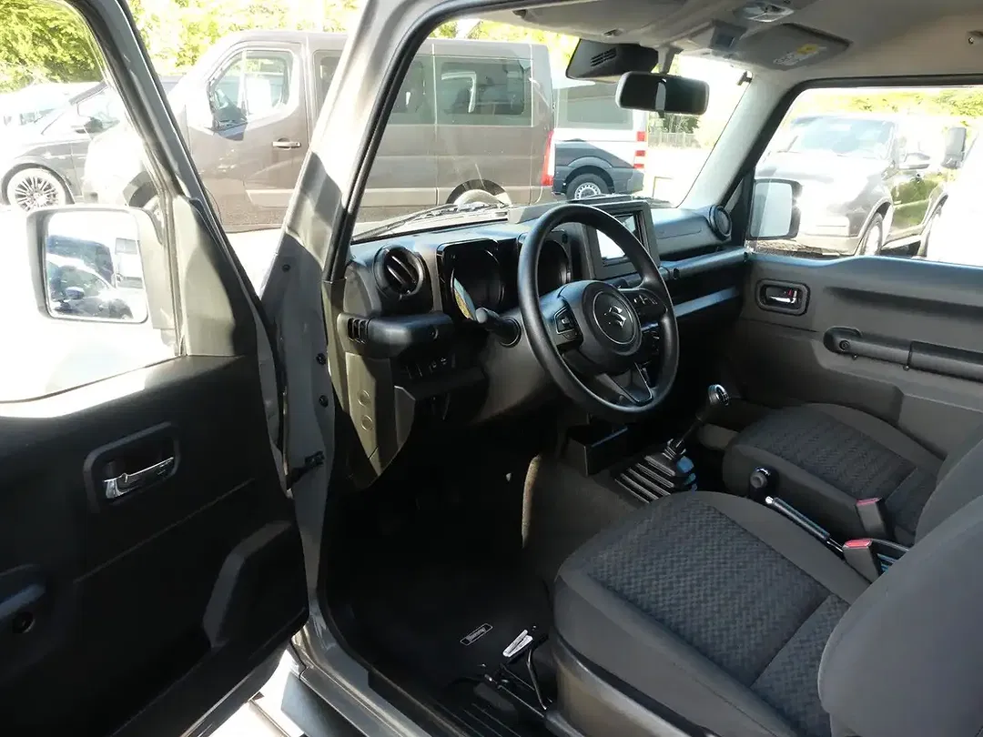 Suzuki Jimny AllGrip Comfort - Thumbnail 7