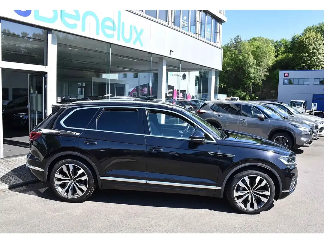 Volkswagen Touareg 3.0 TSI eHybrid PHEV 4Motion Elegance - Thumbnail 3