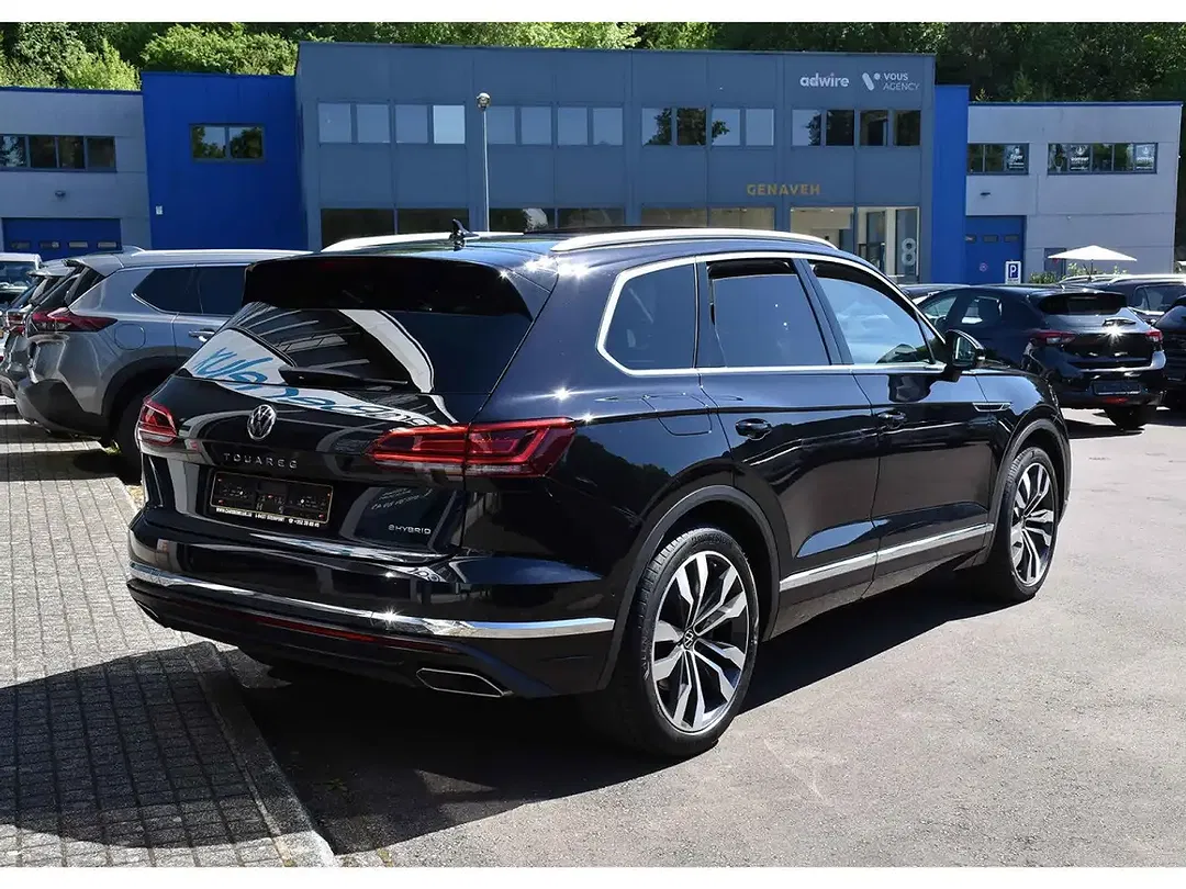 Volkswagen Touareg 3.0 TSI eHybrid PHEV 4Motion Elegance - Thumbnail 4