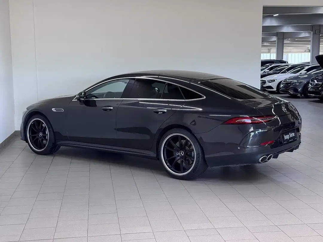 Mercedes-Benz AMG GT 43 4MATIC - Thumbnail 3
