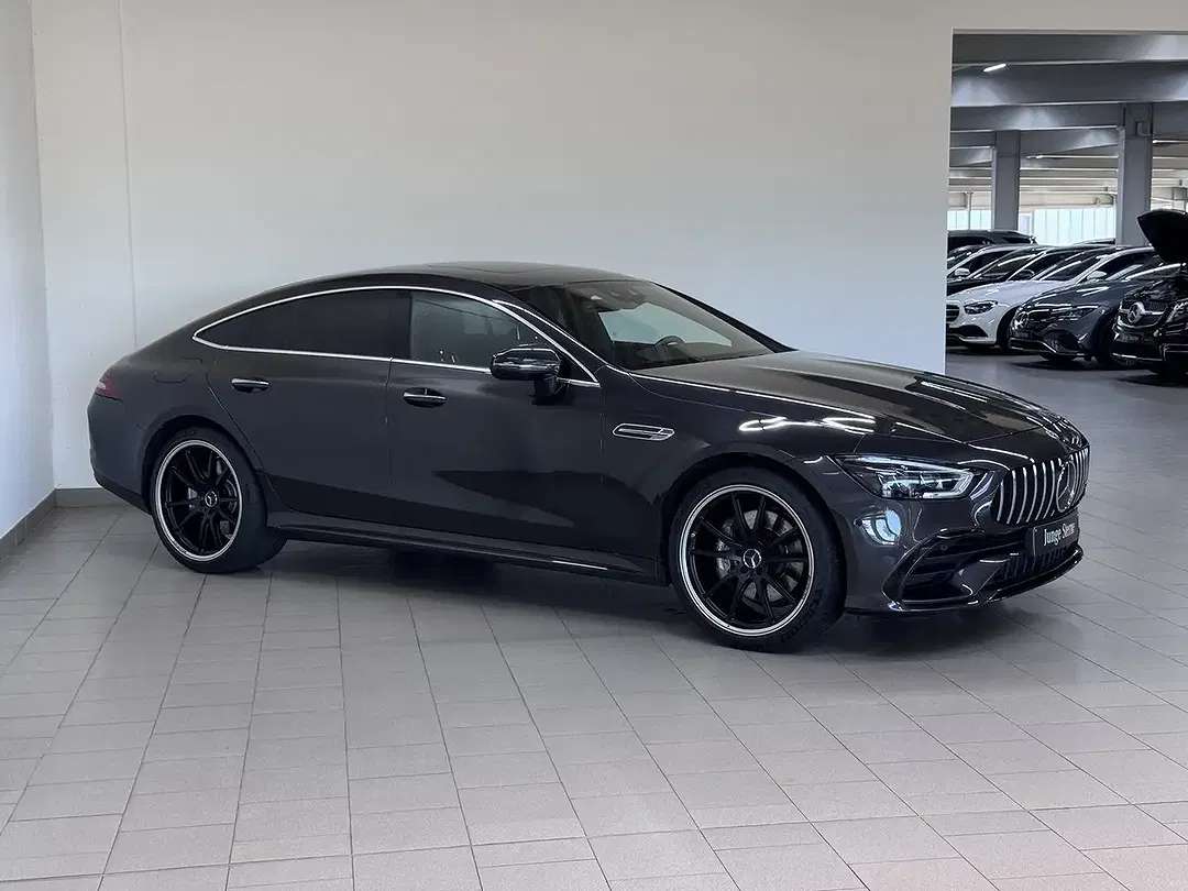 Mercedes-Benz AMG GT 43 4MATIC - Thumbnail 5