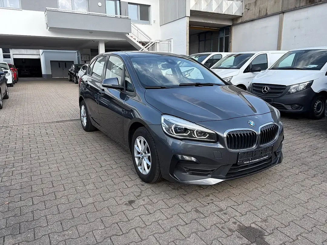 BMW 216 Active Tourer Advantage - Thumbnail 3