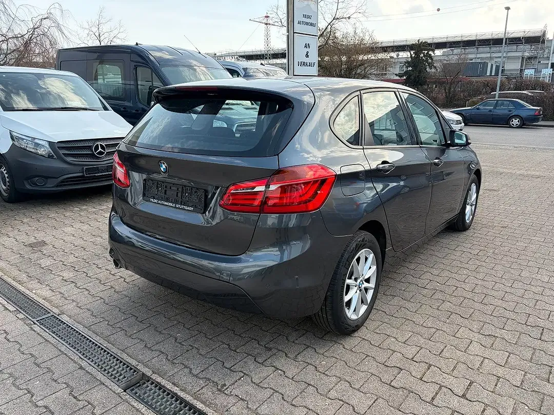 BMW 216 Active Tourer Advantage - Thumbnail 5
