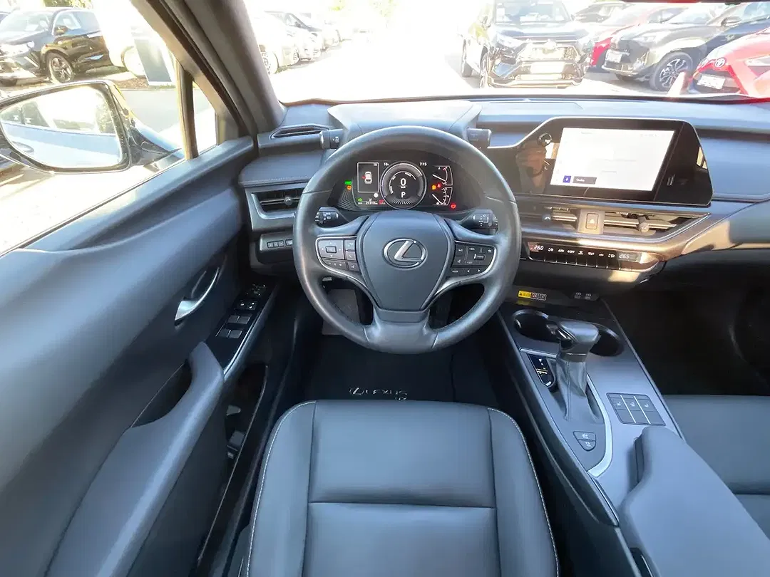 Lexus UX 250h F SPORT Design - Thumbnail 11