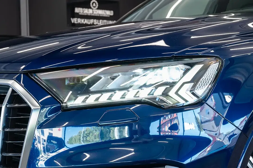 Audi Q7 55 TFSI S line - Thumbnail 4