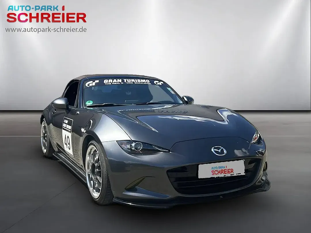 Mazda MX-5 Kazari - Thumbnail 3