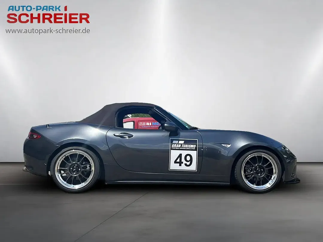 Mazda MX-5 Kazari - Thumbnail 4