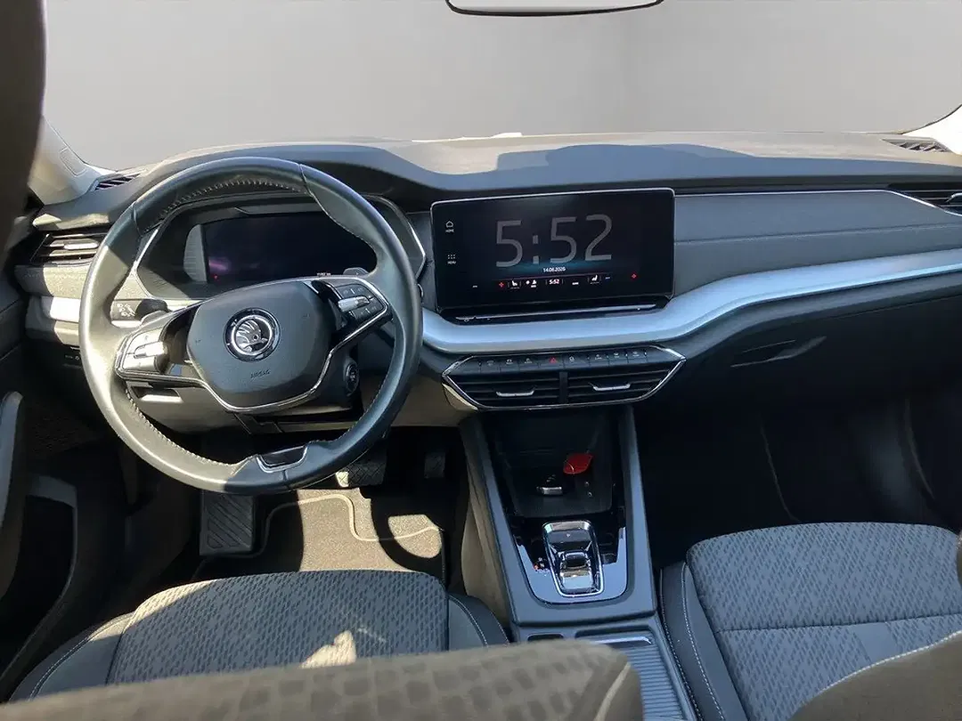 Skoda Octavia 2.0 TDI DSG Combi Style - Thumbnail 11