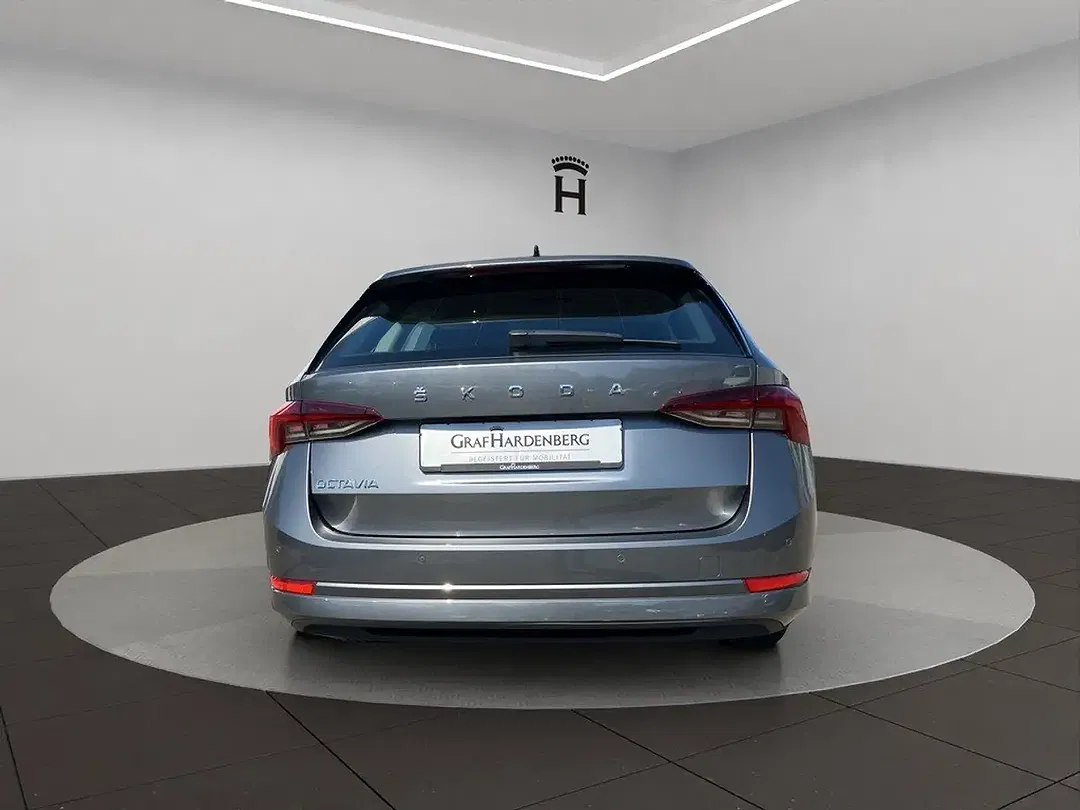Skoda Octavia 2.0 TDI DSG Combi Style - Thumbnail 4