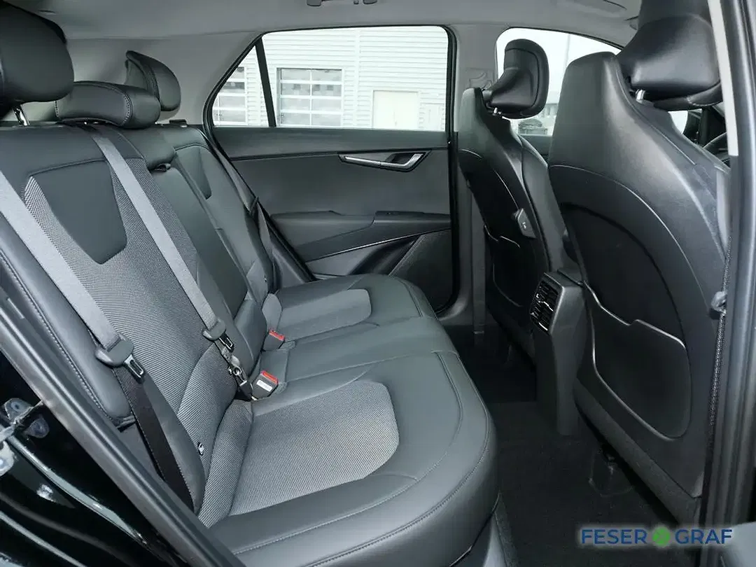 Kia Niro 1.6 PHEV Hybrid DCT Vision - Thumbnail 5