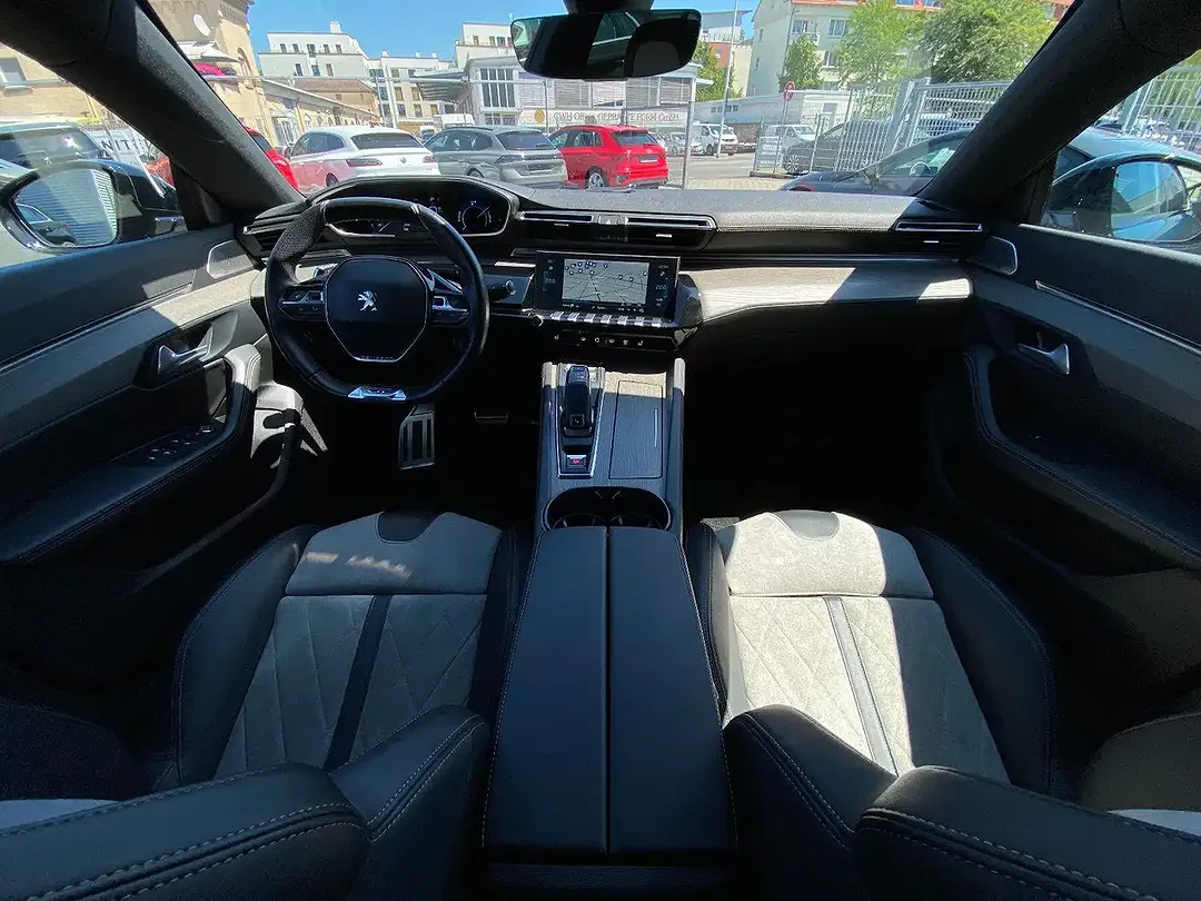 Peugeot 508 225 Hybrid GT - Thumbnail 12