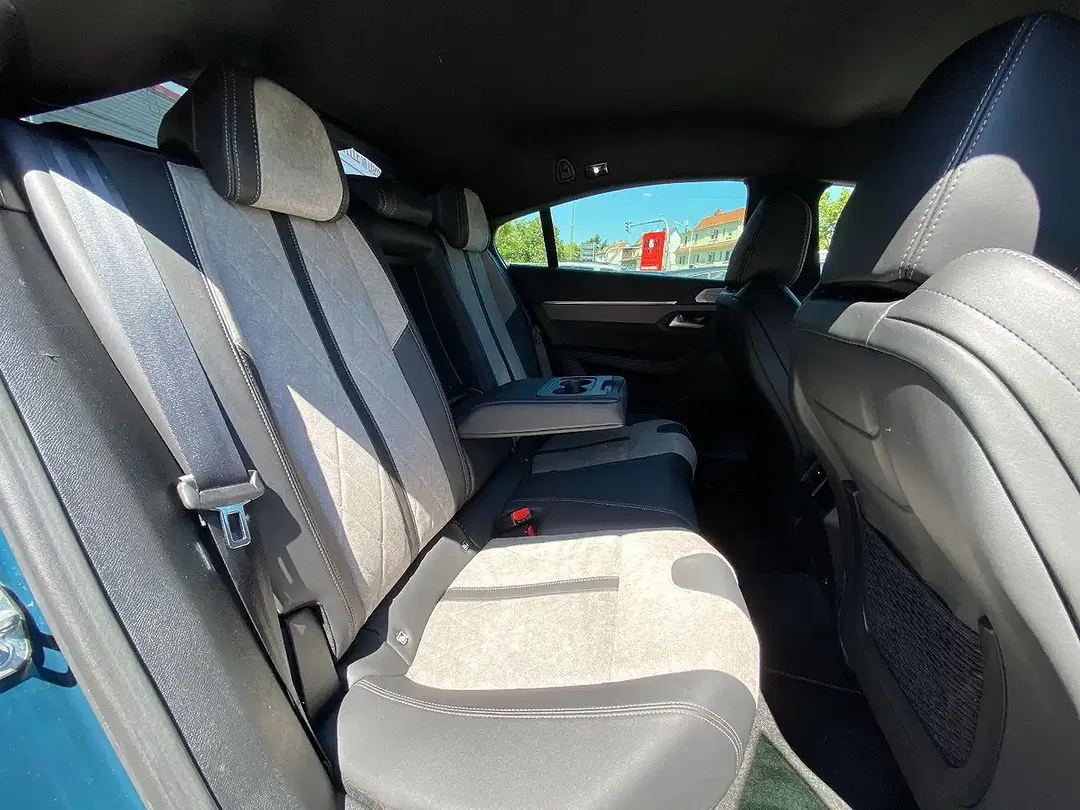 Peugeot 508 225 Hybrid GT - foto 15