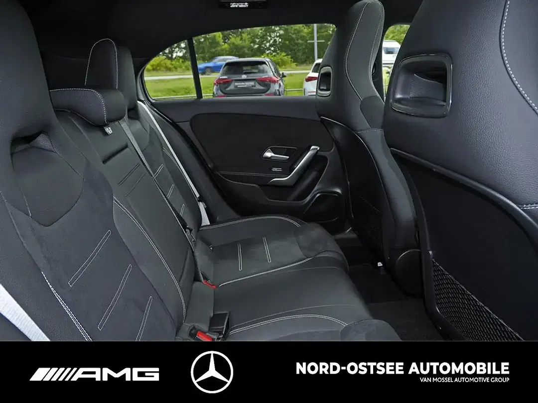 Mercedes-Benz A 200 AMG MBUX Night - Thumbnail 14