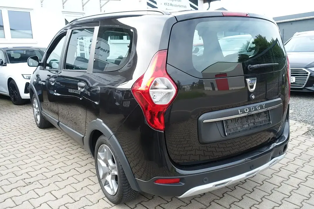 Dacia Lodgy dCi Stepway - Thumbnail 5