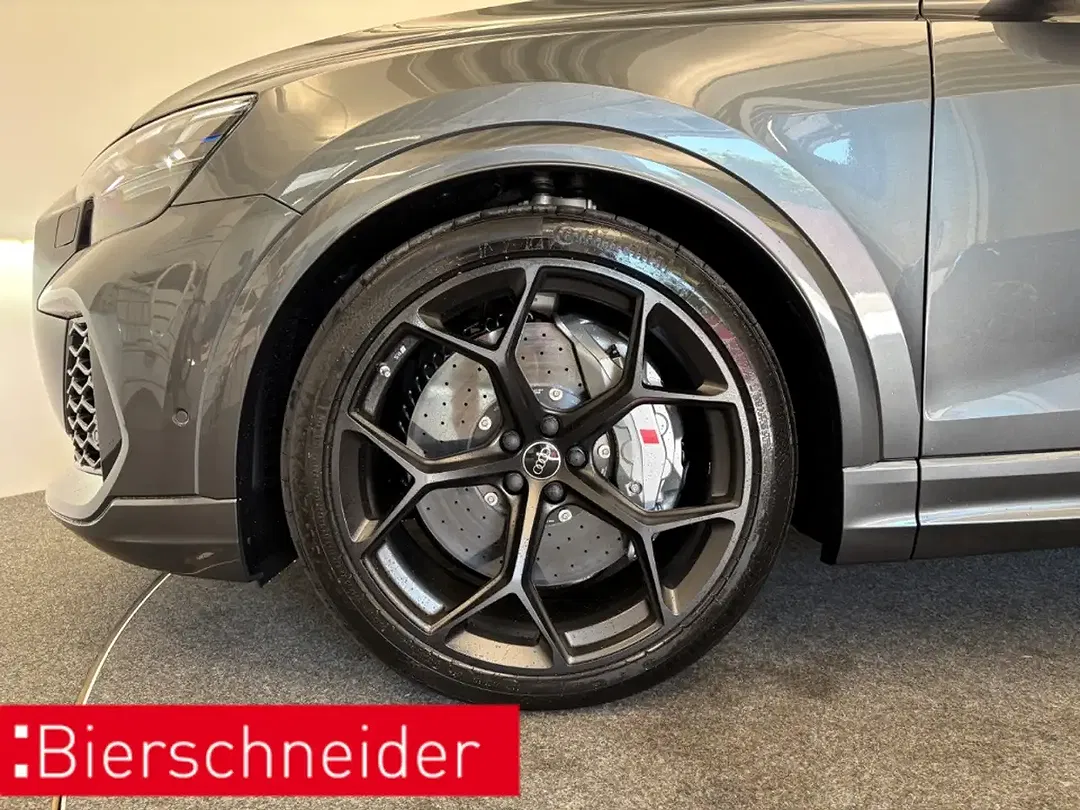 Audi RS Q8 performance - Thumbnail 4