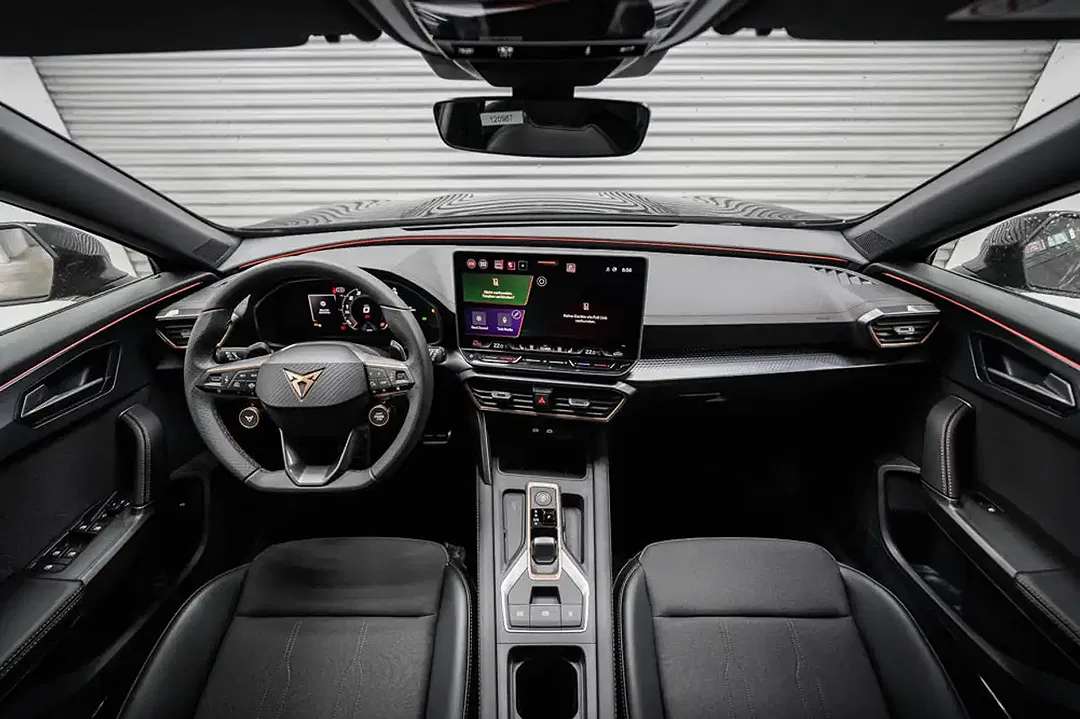 CUPRA Formentor 1.5 eTSI DSG - Thumbnail 6
