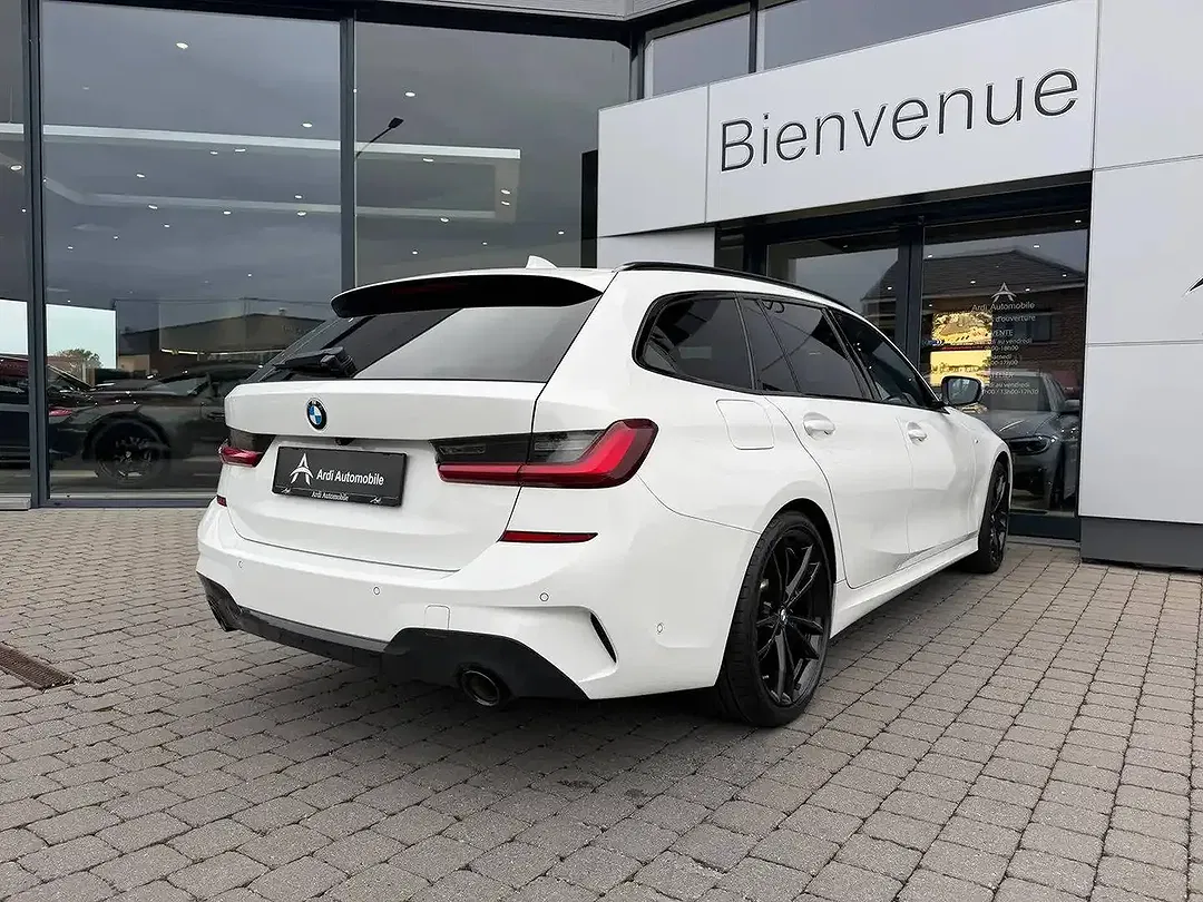 BMW 330 M Touring - Thumbnail 4