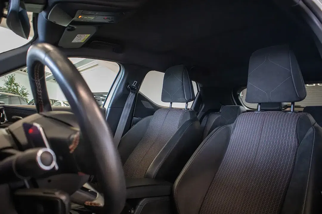 DS Automobiles DS 3 Crossback - Thumbnail 8