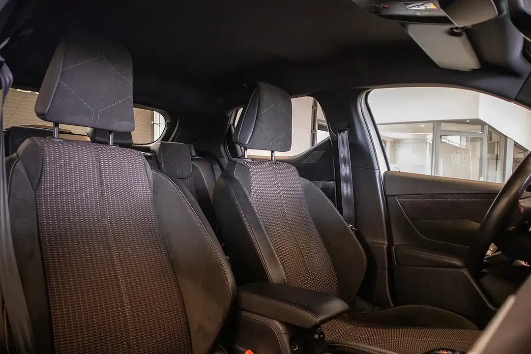 DS Automobiles DS 3 Crossback - Thumbnail 9