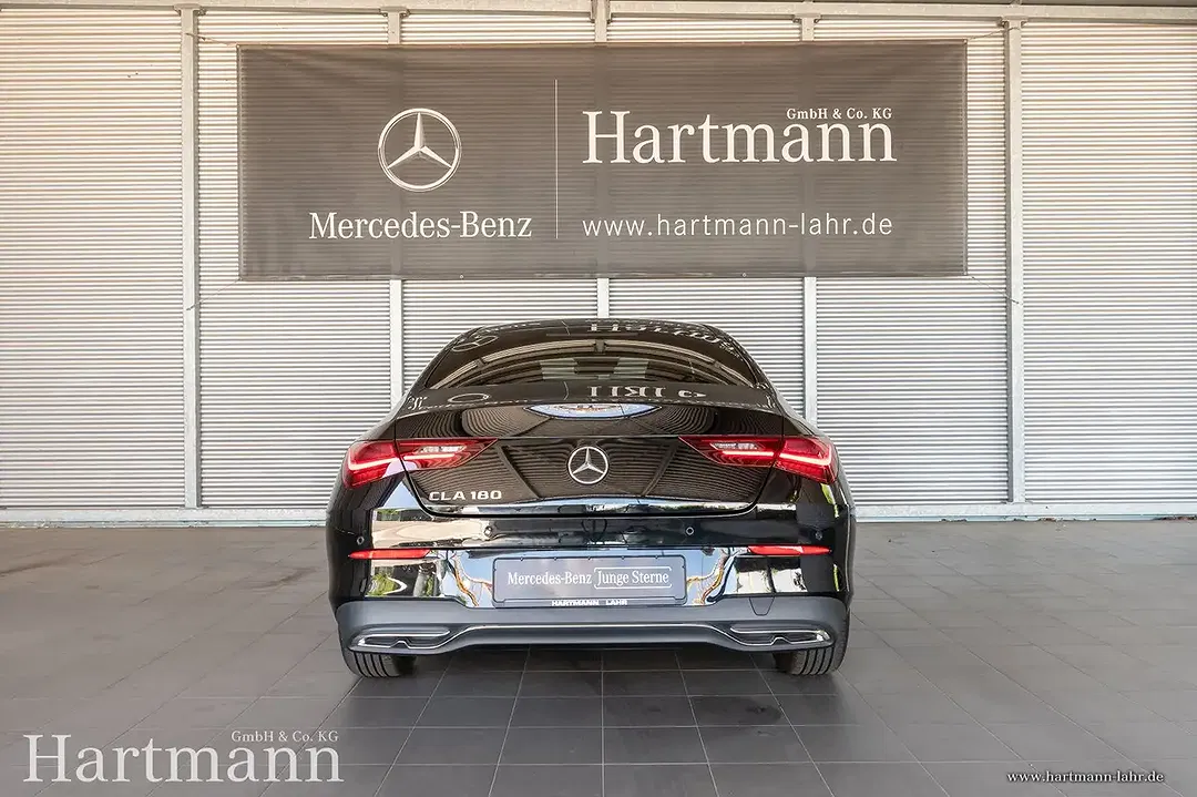 Mercedes-Benz CLA 180 - Thumbnail 4