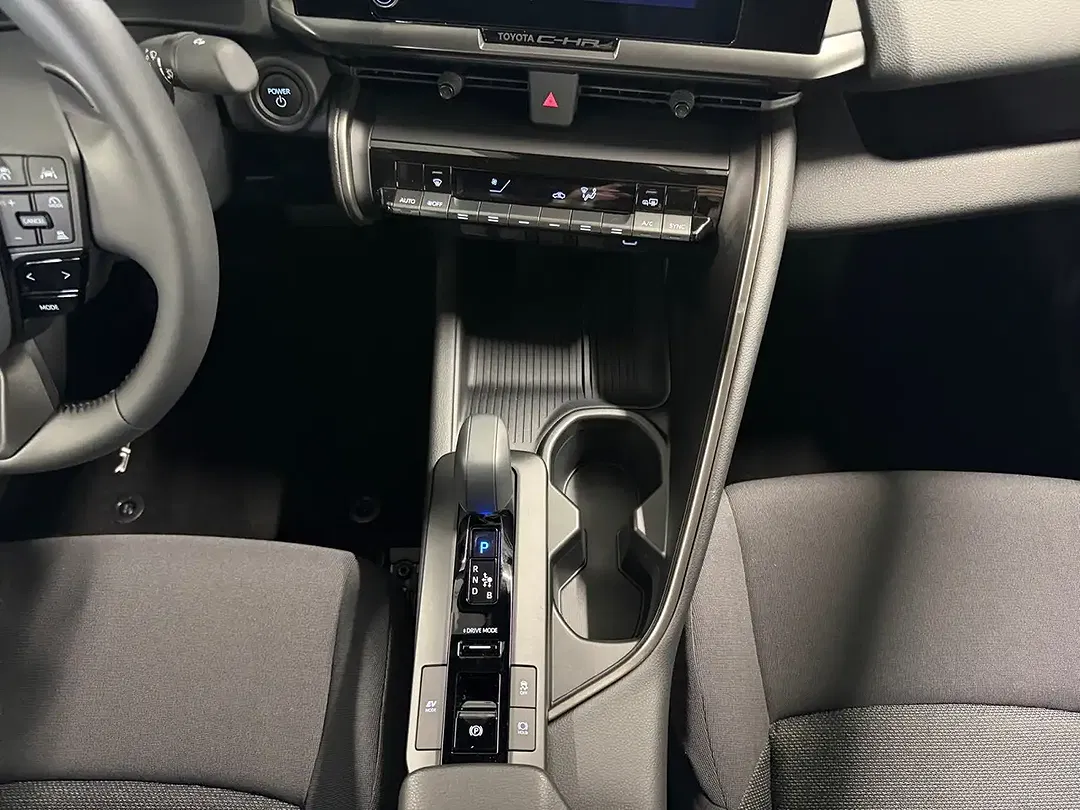 Toyota C-HR Hybrid - Thumbnail 11