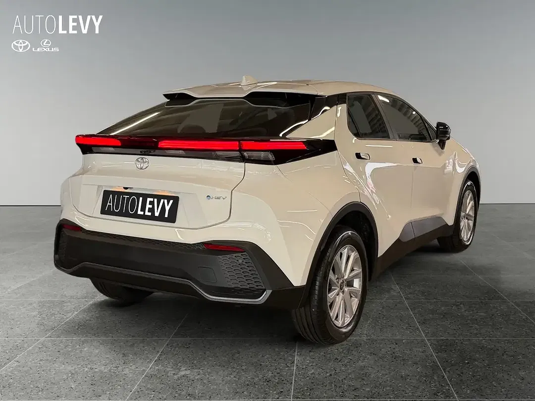 Toyota C-HR Hybrid - Thumbnail 5