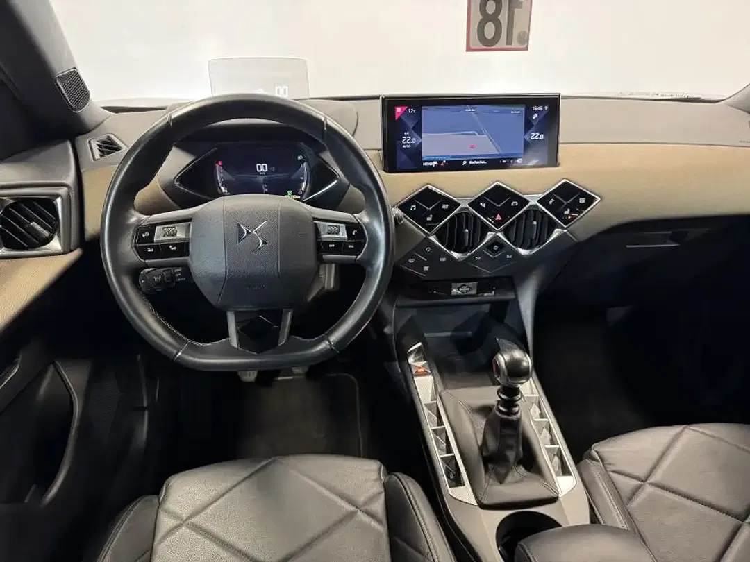 DS Automobiles DS 3 Crossback - Thumbnail 12
