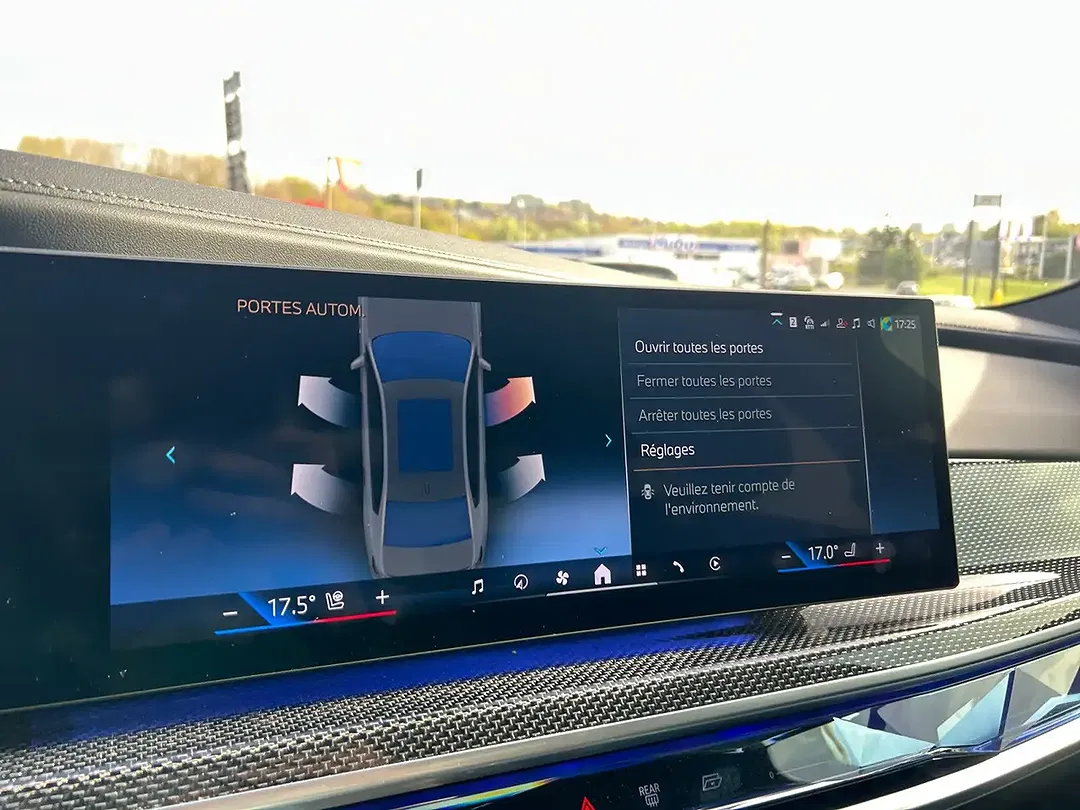 BMW i7 xDrive M60 - Thumbnail 10