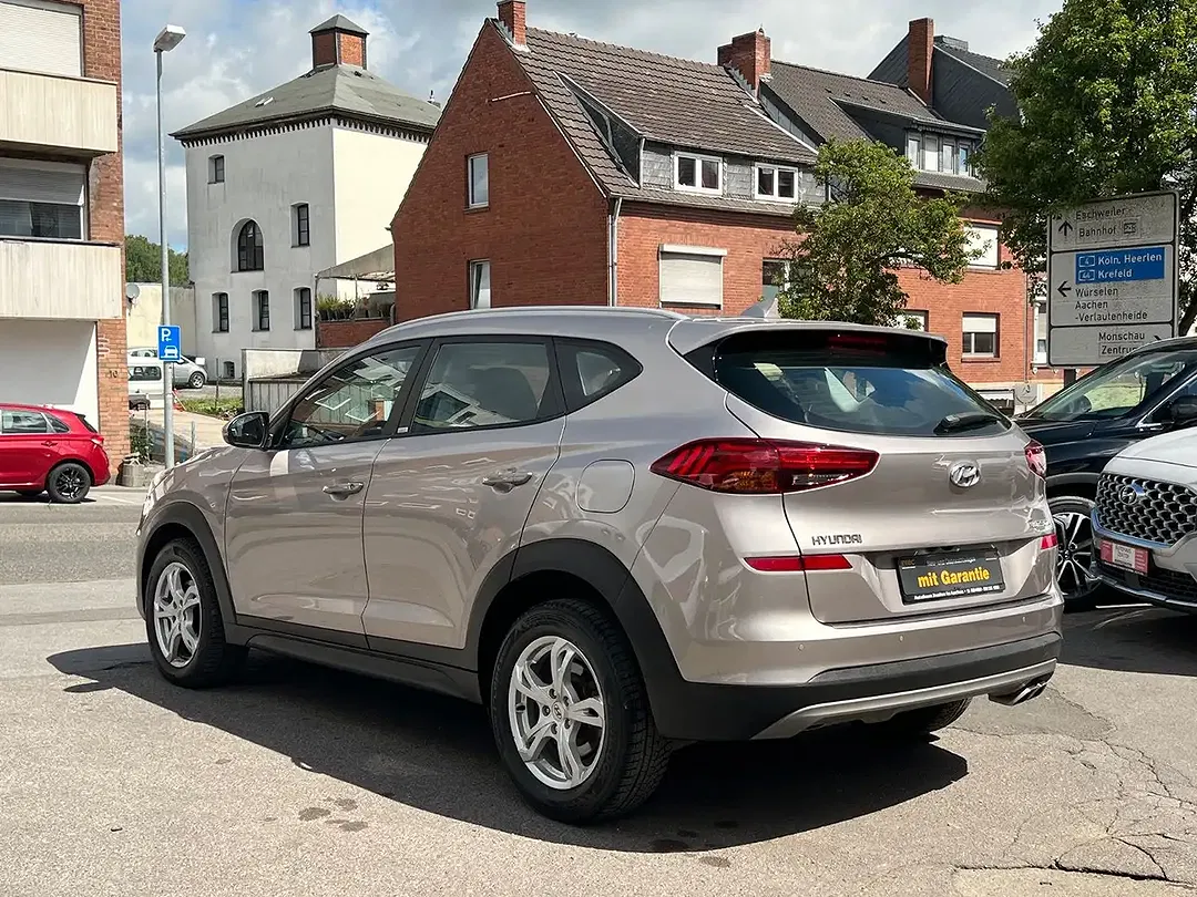 Hyundai TUCSON Trend - Thumbnail 11