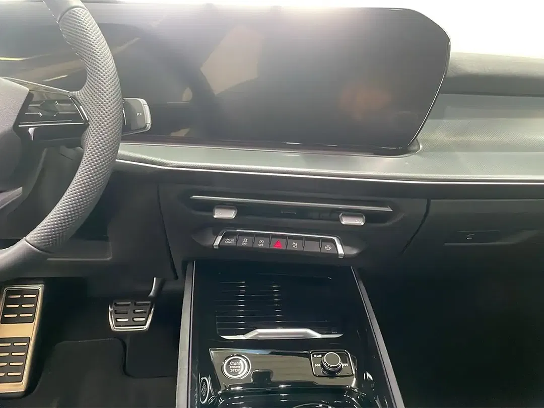 Audi Q3 TFSI S tronic quattro Matrix LED S line - foto 13