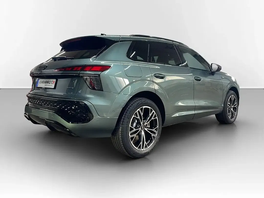 Audi Q3 TFSI S tronic quattro Matrix LED S line - Thumbnail 4