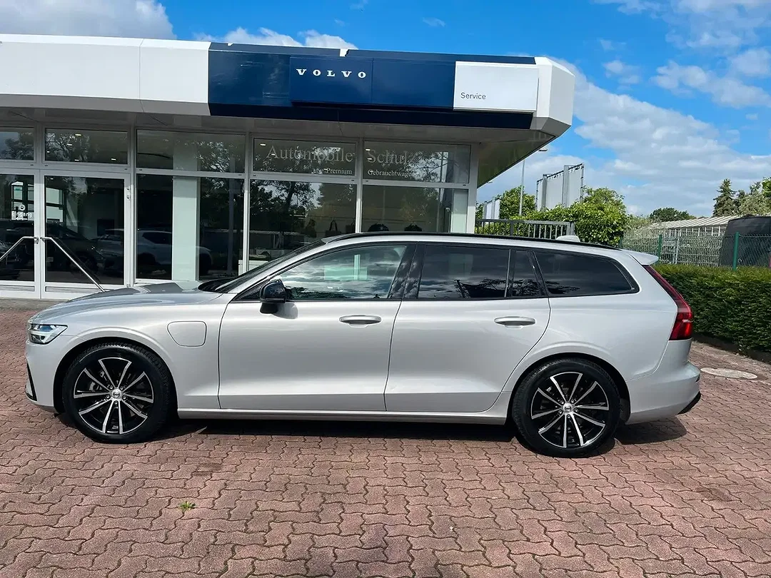 Volvo V60 T6 PHEV Hybrid AWD Plus Dark - Afbeelding 1