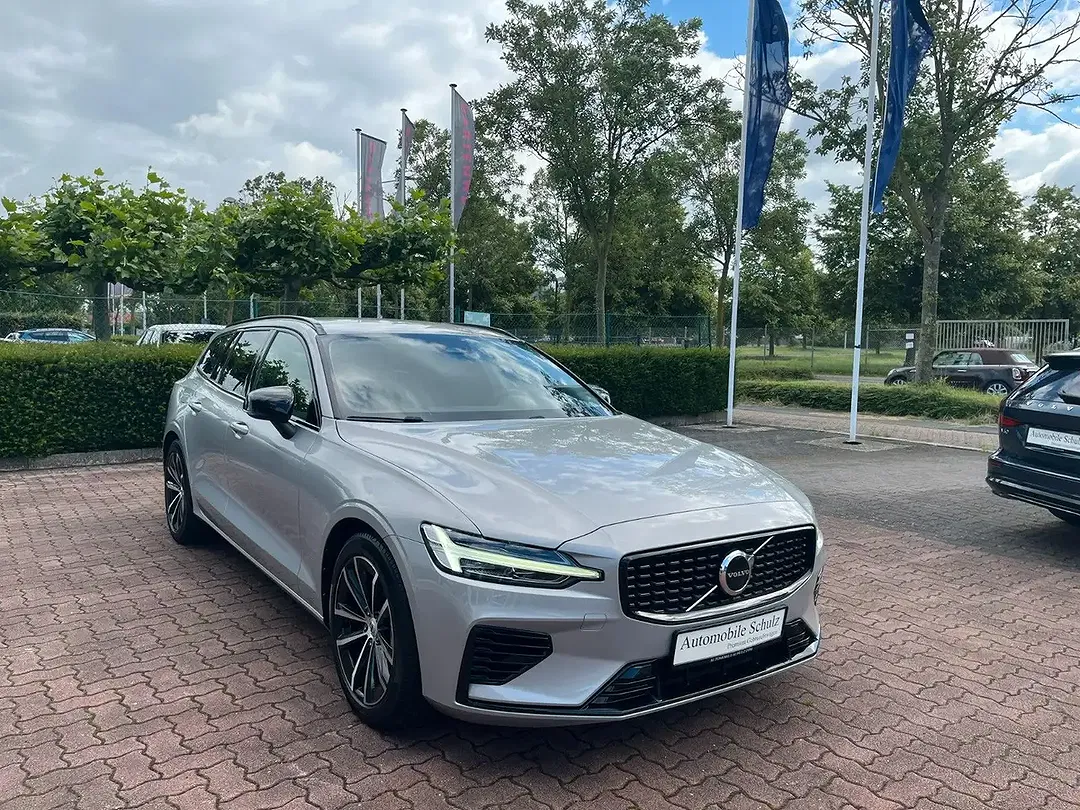 Volvo V60 T6 PHEV Hybrid AWD Plus Dark - Thumbnail 12
