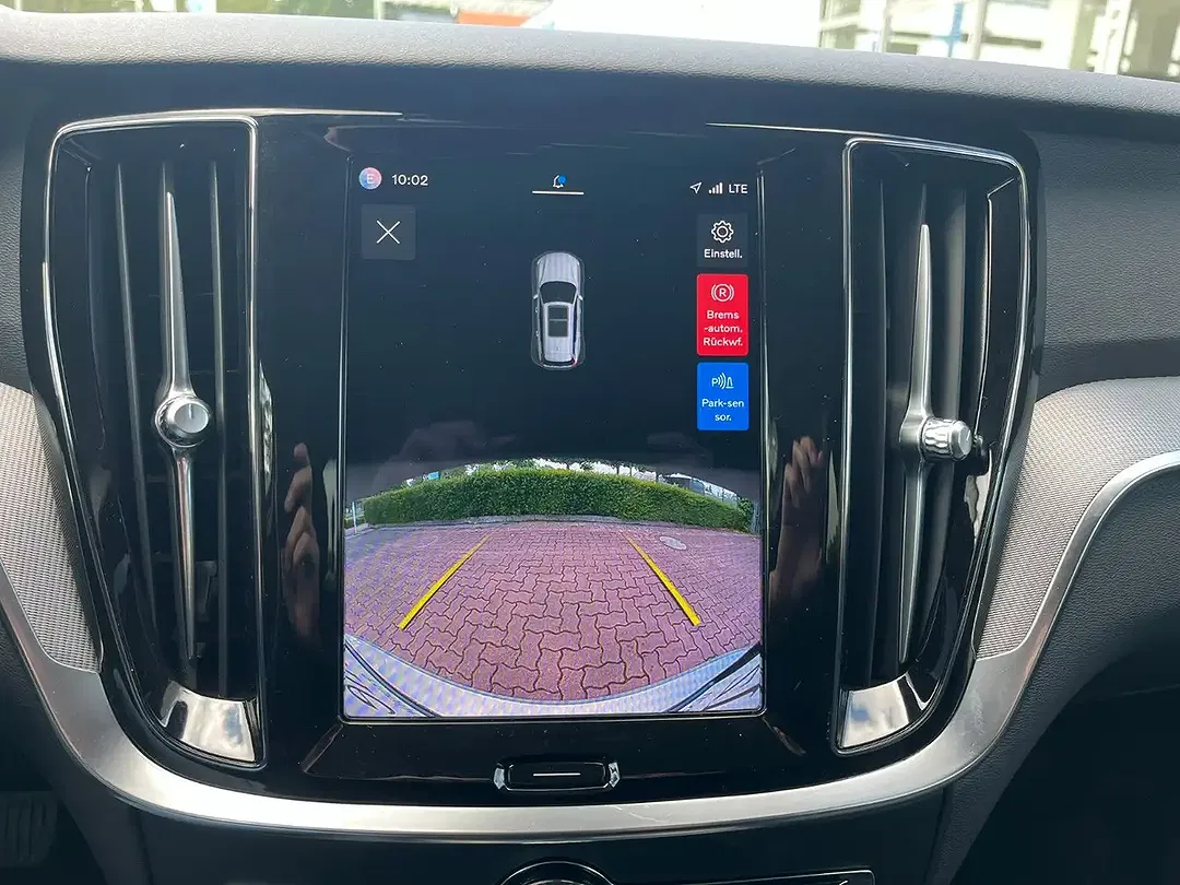 Volvo V60 T6 PHEV Hybrid AWD Plus Dark - Thumbnail 20