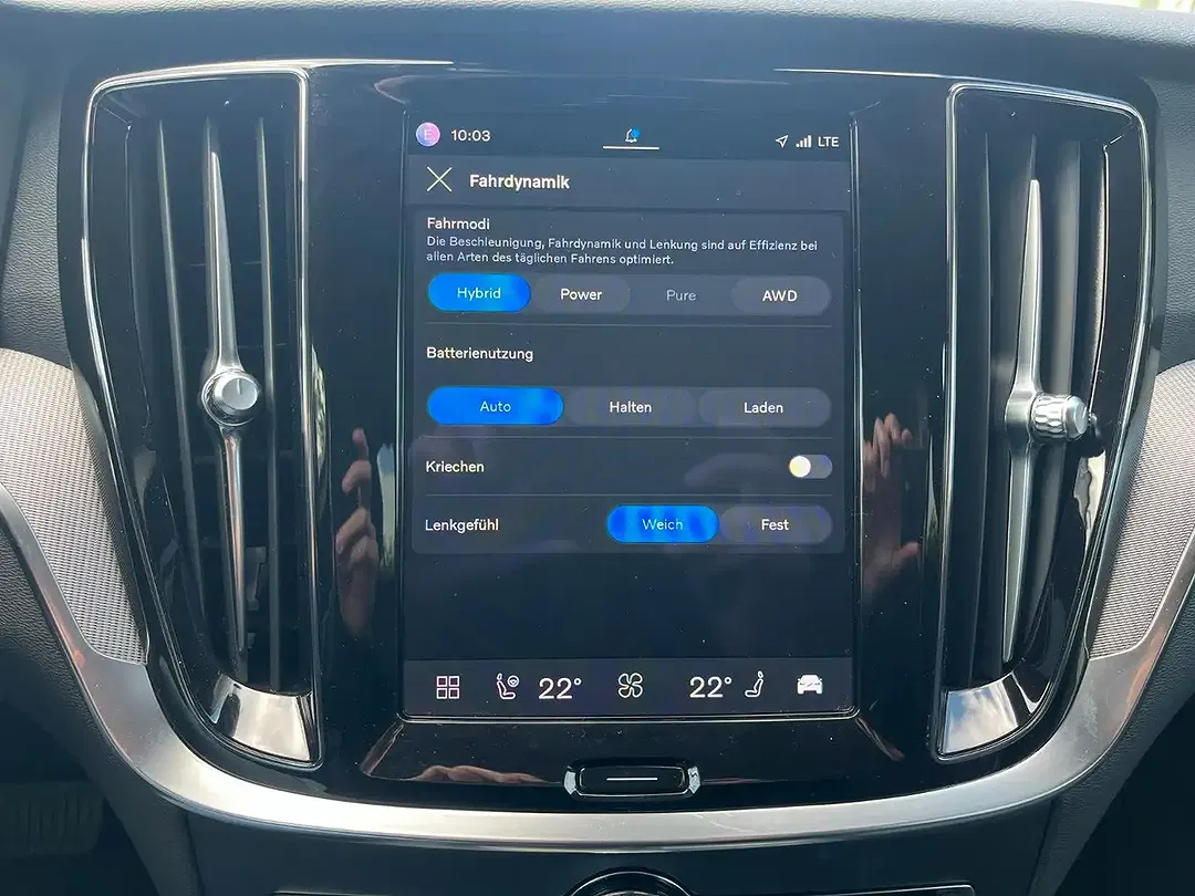 Volvo V60 T6 PHEV Hybrid AWD Plus Dark - Thumbnail 22